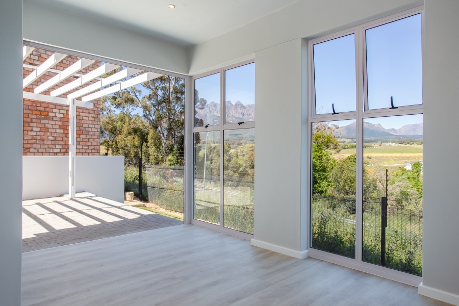 To Let 3 Bedroom Property for Rent in Wellington North Western Cape